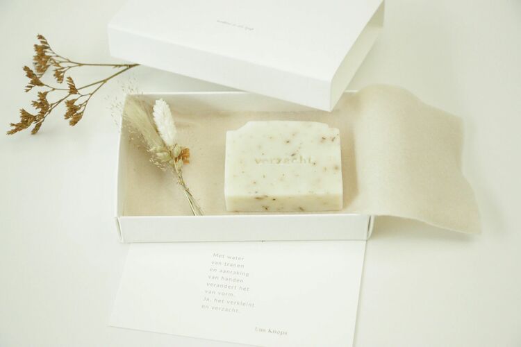 Zeepdoosje 'verdriet is als zeep'